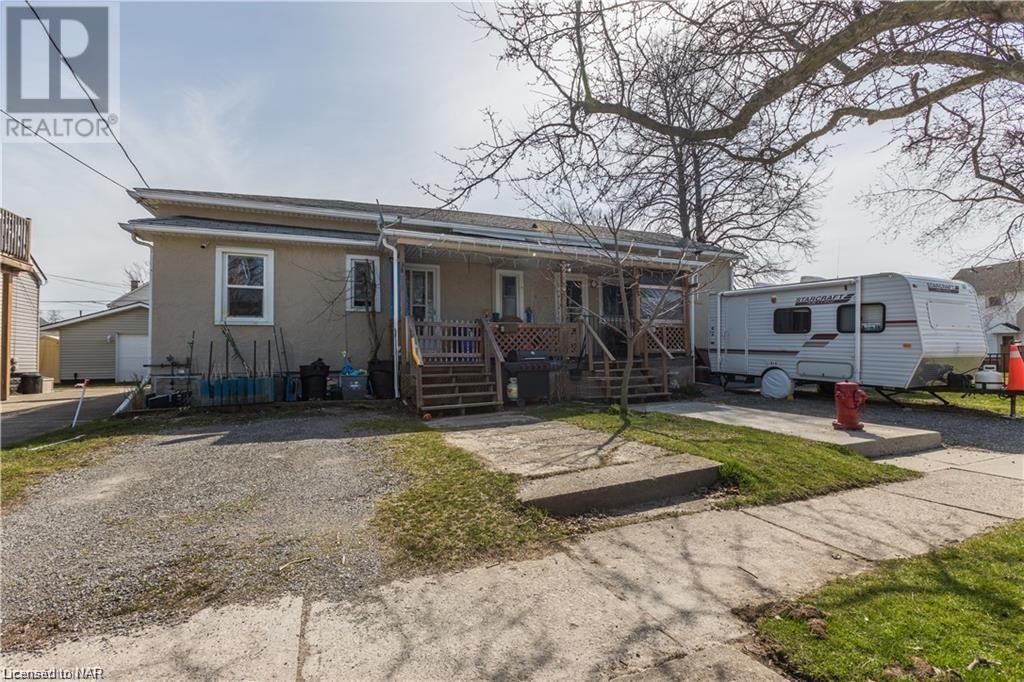 322 Mcalpine Avenue S, Welland, Ontario  L3B 1V2 - Photo 3 - 40534565