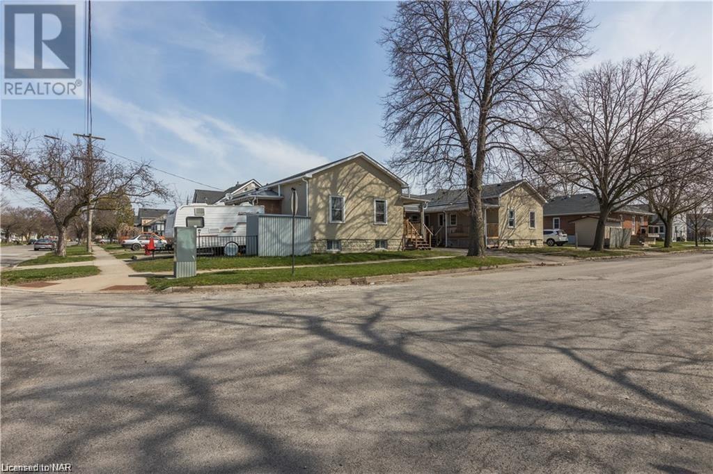 322 Mcalpine Avenue S, Welland, Ontario  L3B 1V2 - Photo 6 - 40534565