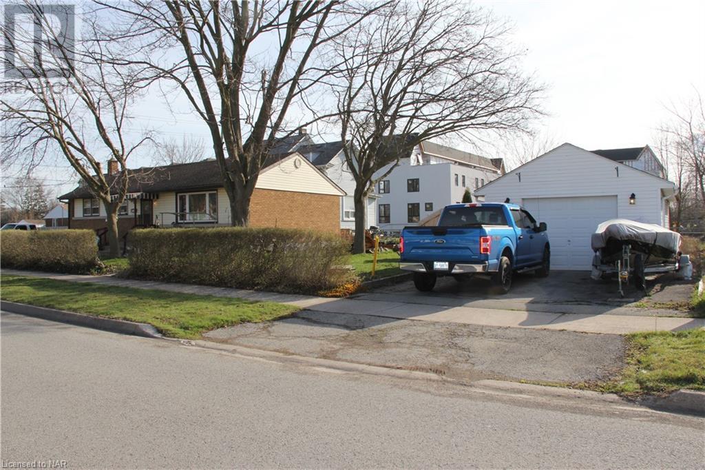 7284 Merritt Avenue, Niagara Falls (220 - Oldfield), Ontario  L2G 5C4 - Photo 15 - X9411341