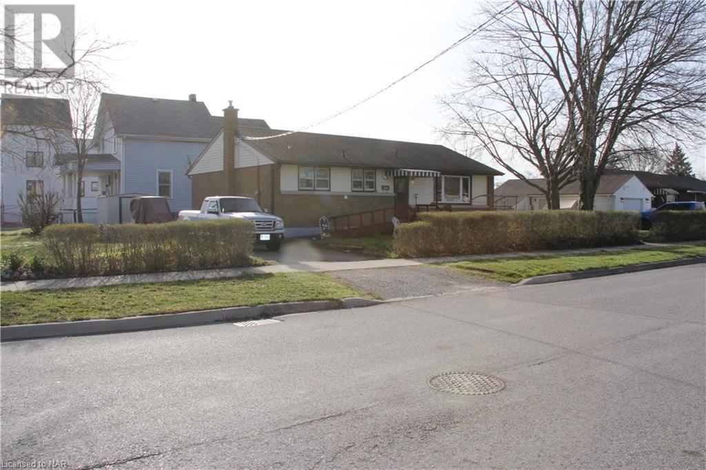 7284 Merritt Avenue, Niagara Falls (220 - Oldfield), Ontario  L2G 5C4 - Photo 16 - X9411341