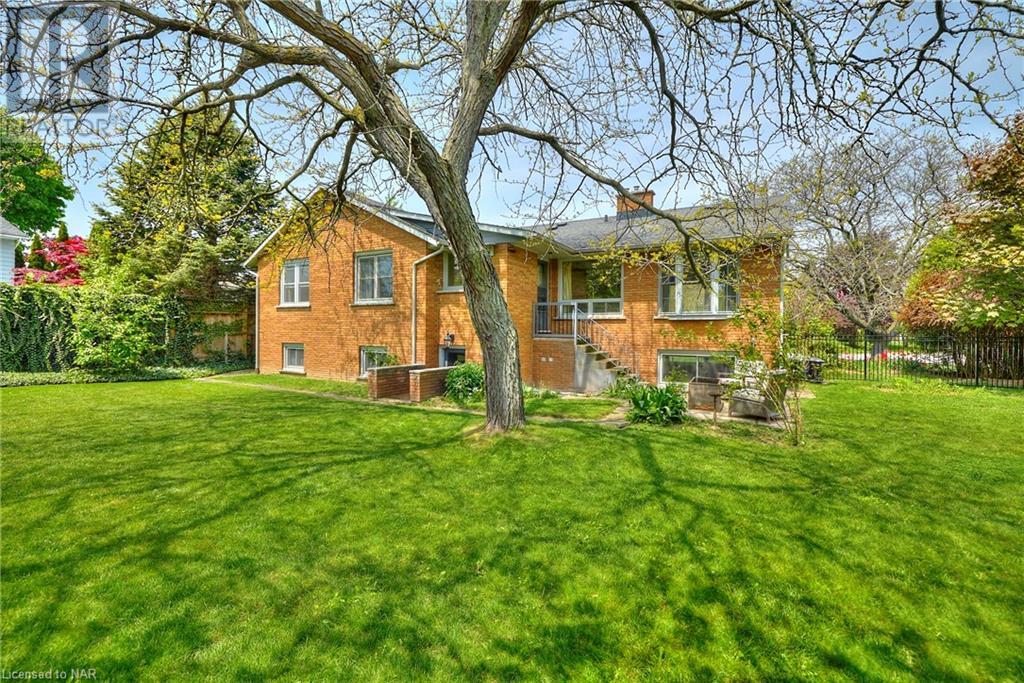 1 Tottenham Court Court, Niagara-On-The-Lake (101 - Town), Ontario  L0S 1J0 - Photo 41 - X9414256