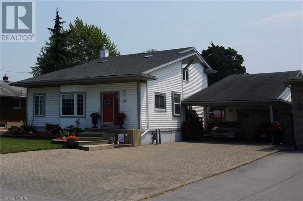 62 Cecil Street, St. Catharines (443 - Lakeport), Ontario  L2N 4B2 - Photo 3 - X9414259