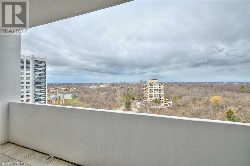 15 Towering Heights Boulevard Unit# 1204, St. Catharines, Ontario  L2T 3G7 - Photo 17 - 40633058