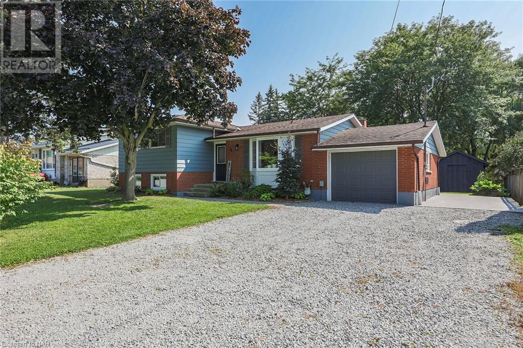 4 Oswego Park Road, Haldimand County, Ontario  N1A 2W2 - Photo 2 - X9412564