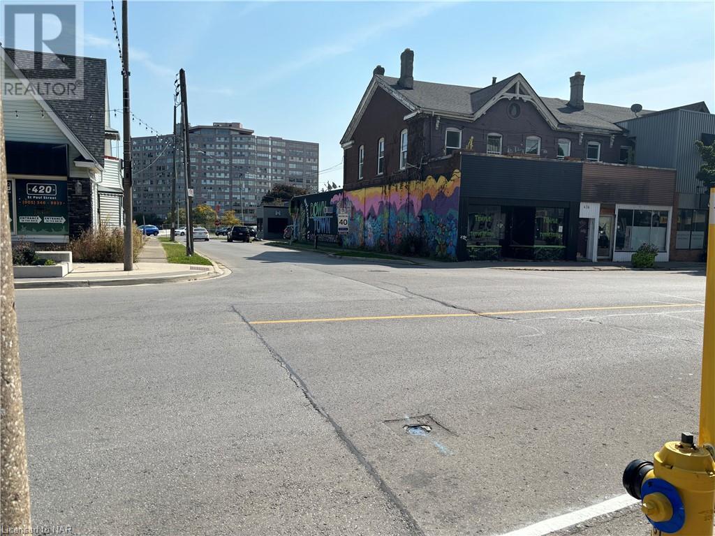 417 St Paul Street, St. Catharines (451 - Downtown), Ontario  L2R 3N1 - Photo 11 - X9414484