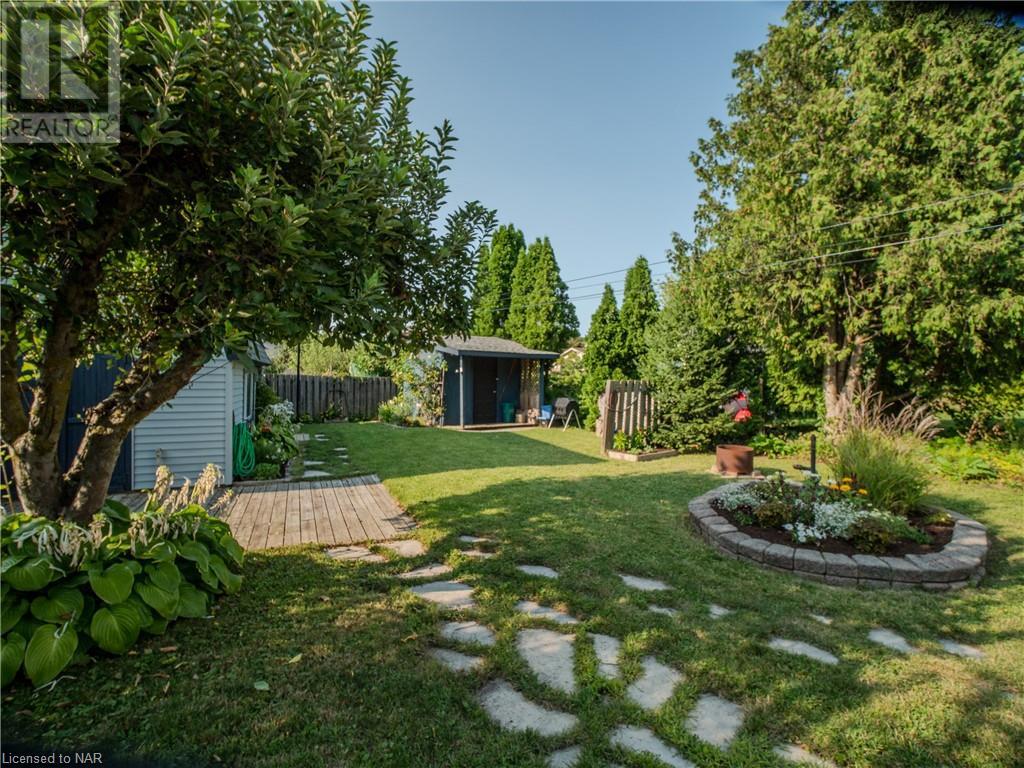 219 Lakeshore Road, St. Catharines (437 - Lakeshore), Ontario  L2M 1R8 - Photo 23 - X9414489