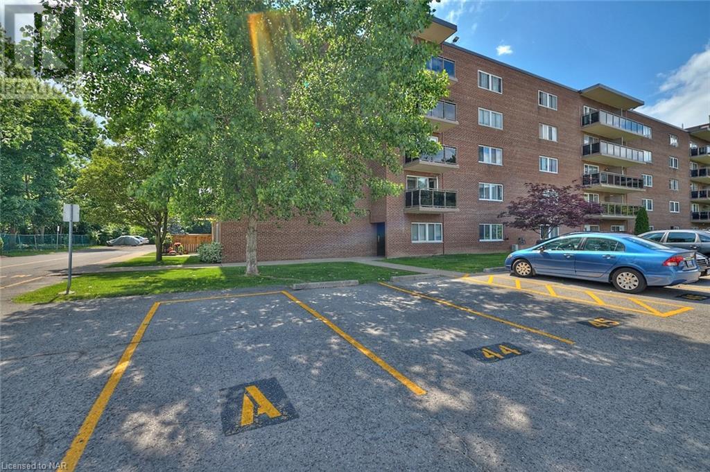 196 Scott Street Unit# 201, St. Catharines, Ontario  L2N 5T2 - Photo 28 - 40644067