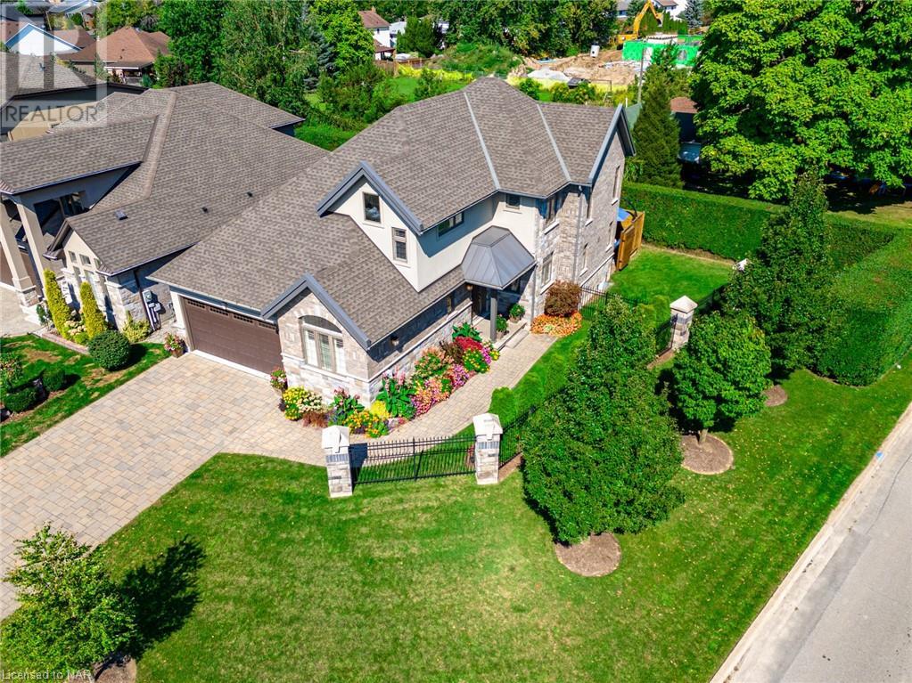 1 TUSCANY COURT, st. catharines (453 - grapeview), Ontario