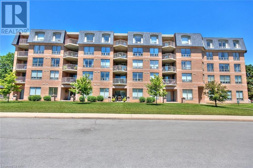 8111 Forest Glen Drive Unit# 427, Niagara Falls, Ontario  L2H 2Y7 - Photo 2 - 40646751