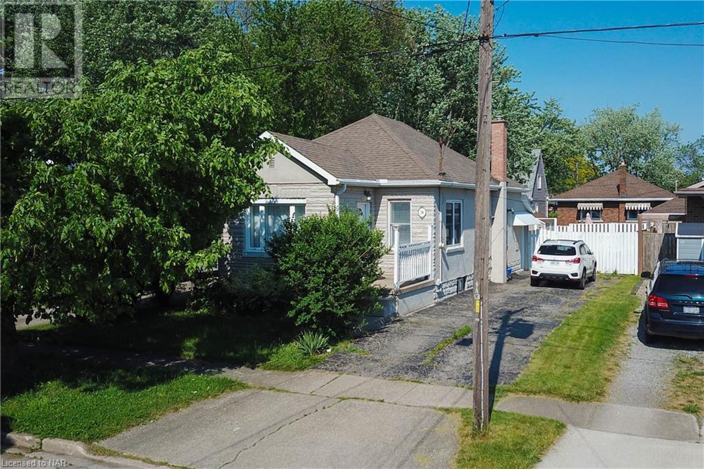 34 LYONS Avenue, welland, Ontario