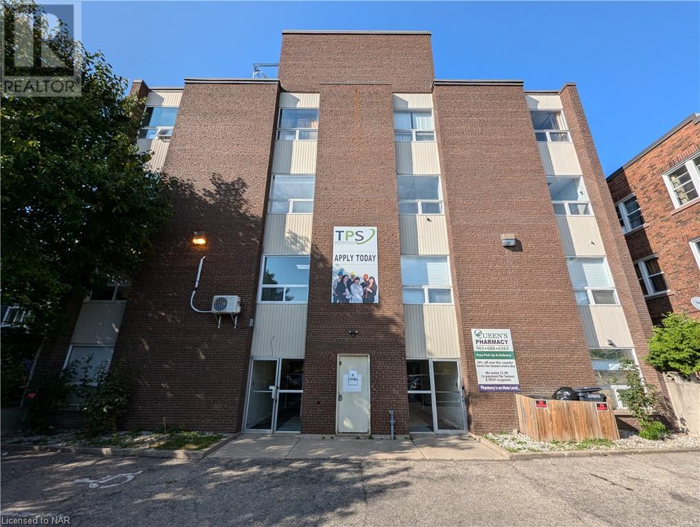 112 Queenston Street Unit# 203a&b, St. Catharines, Ontario  L2R 2Z4 - Photo 2 - 40652159