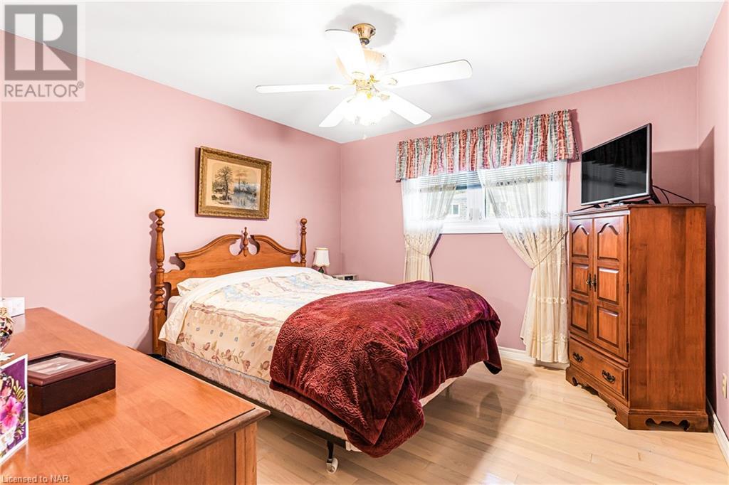 21 Kimbermount Drive, St. Catharines (437 - Lakeshore), Ontario  L2N 5V7 - Photo 8 - X9414791