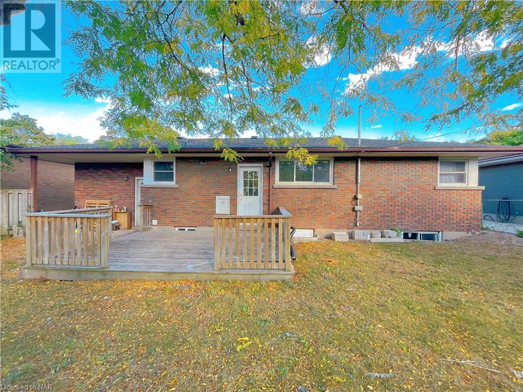 12 WAKIL Drive Unit# Lower, st. catharines, Ontario