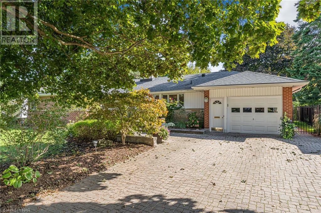 5 CHERRYHILL Drive, grimsby, Ontario