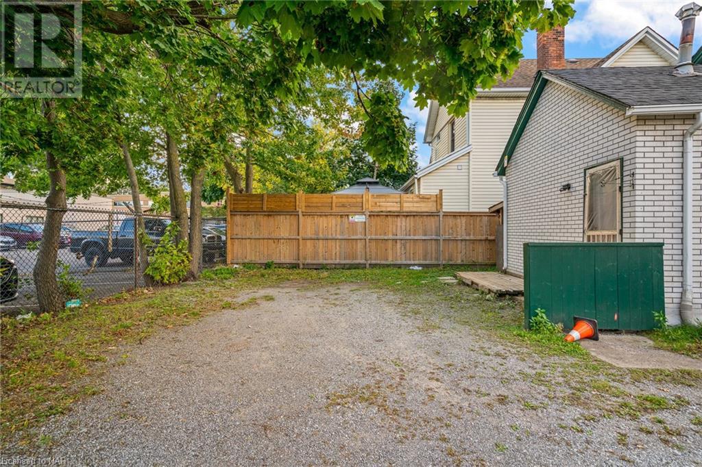 58 Court Street, St. Catharines, Ontario  L2R 4S1 - Photo 4 - 40658691