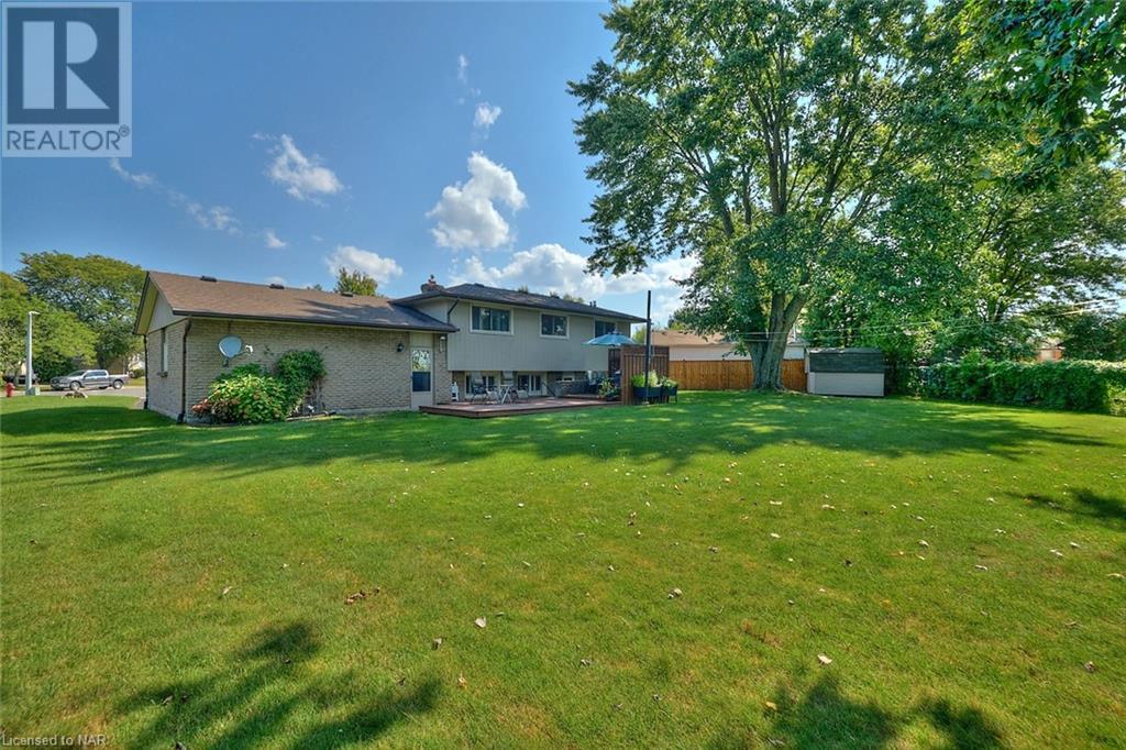 21 Windermere Court, Welland (767 - N. Welland), Ontario  L3C 5V4 - Photo 4 - X9415228