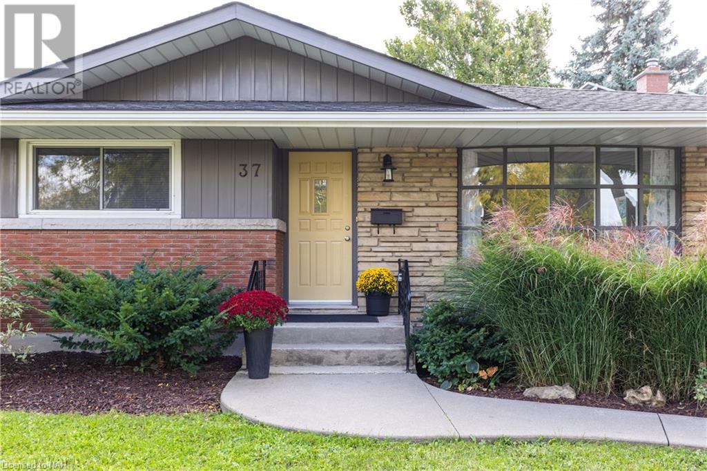 37 Larchwood Drive, St. Catharines (461 - Glendale/glenridge), Ontario  L2T 2H6 - Photo 5 - X9415282