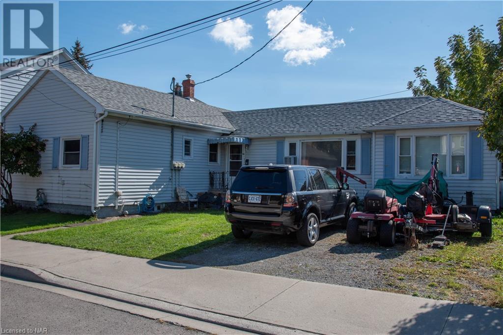 5176 Maple Street, Niagara Falls, Ontario  L2E 2N4 - Photo 3 - 40664049