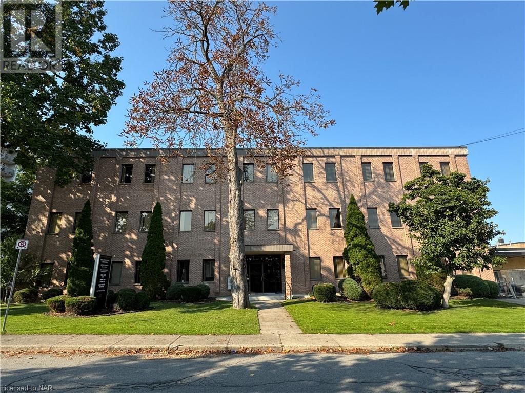 4701 SAINT CLAIR Avenue Unit# 302, niagara falls, Ontario