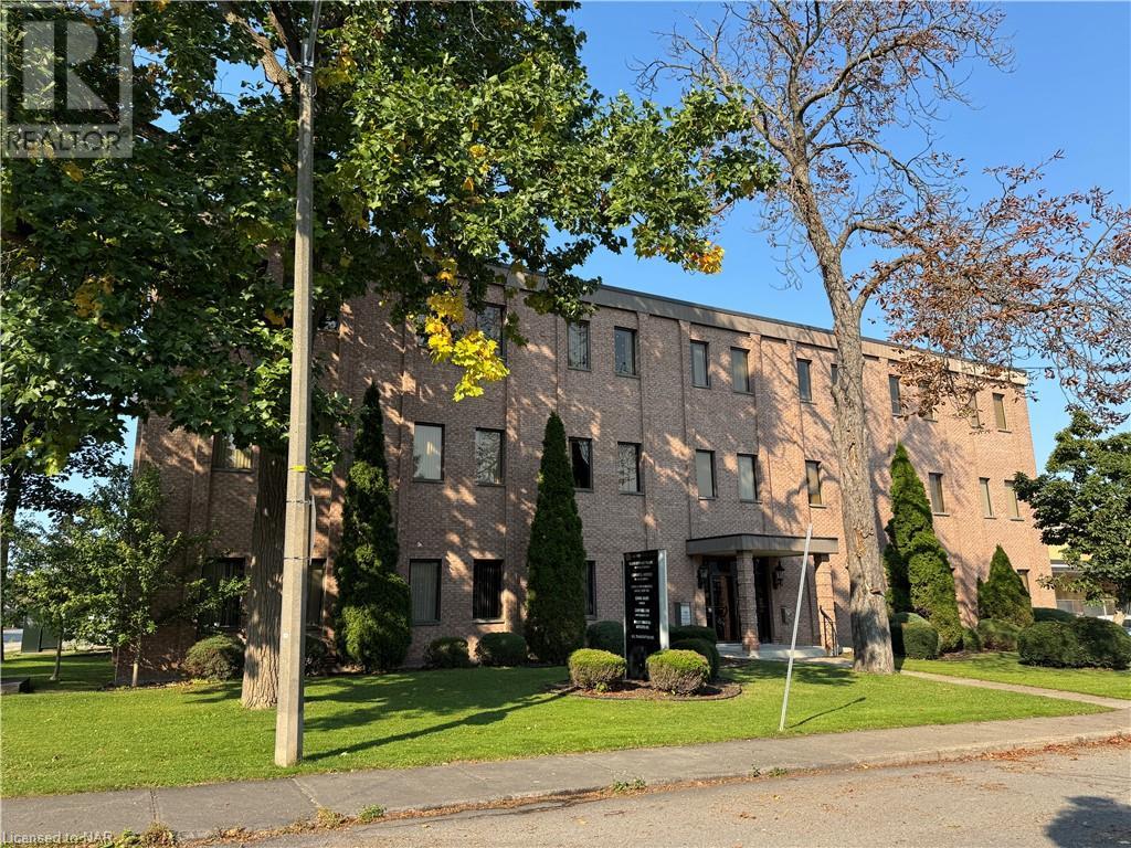 4701 SAINT CLAIR Avenue Unit# 104, niagara falls, Ontario