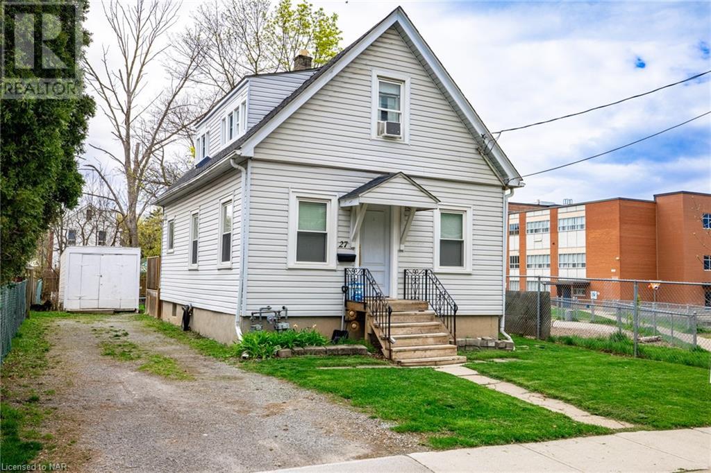 27 Ida Street, St. Catharines, Ontario  L2R 3X2 - Photo 4 - 40665080