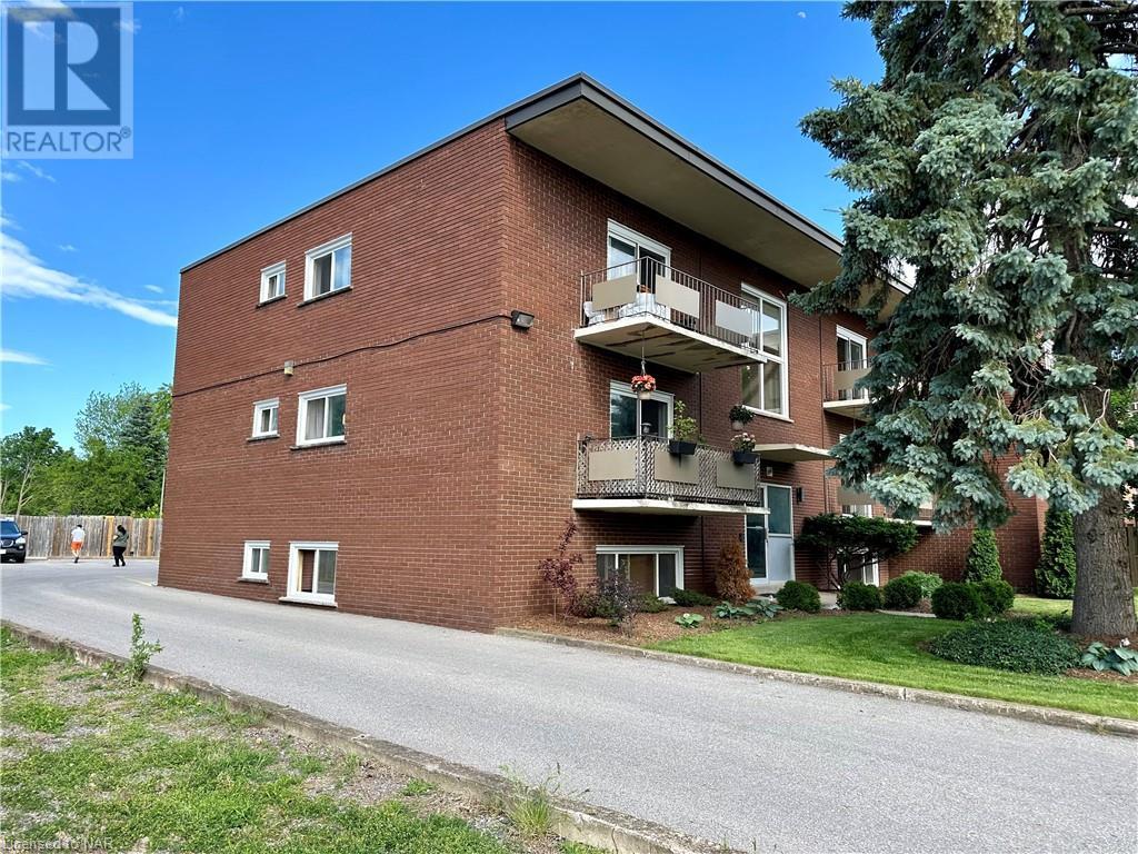 286 Vine Street Unit# 6, St. Catharines, Ontario  L2M 4T3 - Photo 27 - 40668343