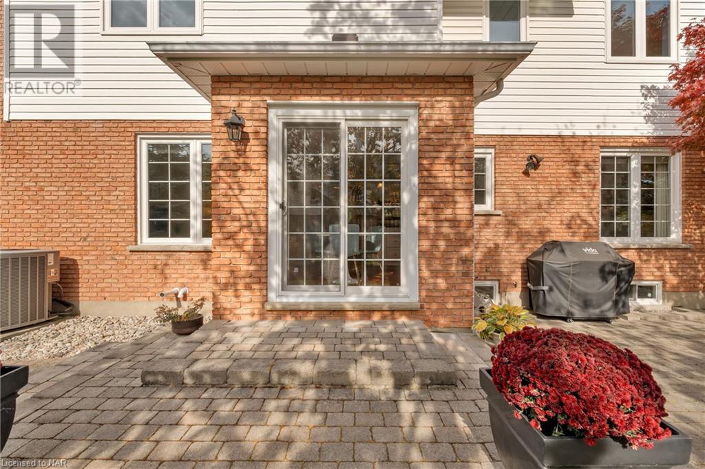 6 Inglis Circle, St. Catharines (453 - Grapeview), Ontario  L2S 3M9 - Photo 33 - X9767562