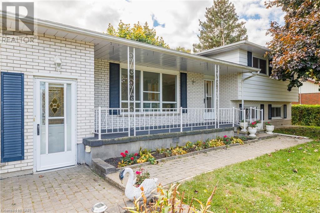 415 Line 1 Road, Niagara-On-The-Lake (108 - Virgil), Ontario  L0S 1J0 - Photo 2 - X9767582