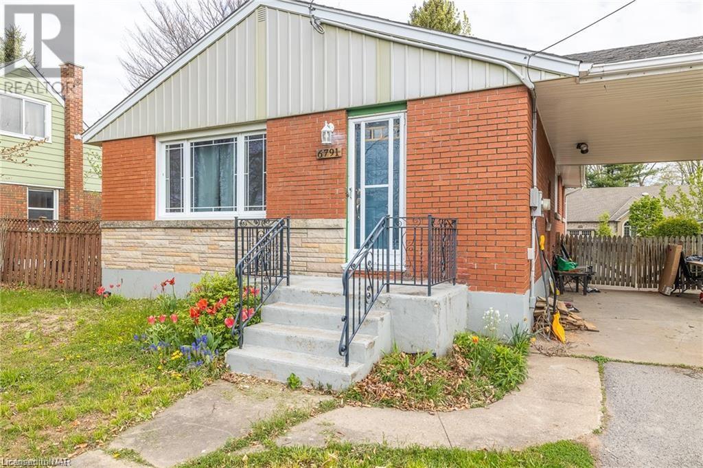 6791 O'neil Street, Niagara Falls (206 - Stamford), Ontario  L2J 1N3 - Photo 6 - X10412859