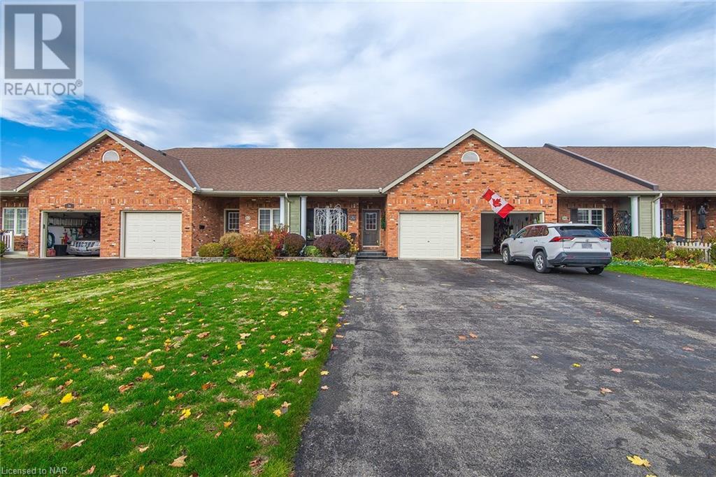 86 Maple Street, Port Colborne (878 - Sugarloaf), Ontario  L3K 5R7 - Photo 4 - X10413006