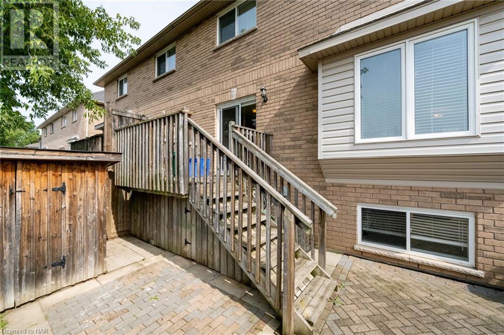 25 Flynn Court, St. Catharines (453 - Grapeview), Ontario  L2S 4E1 - Photo 32 - X10413332