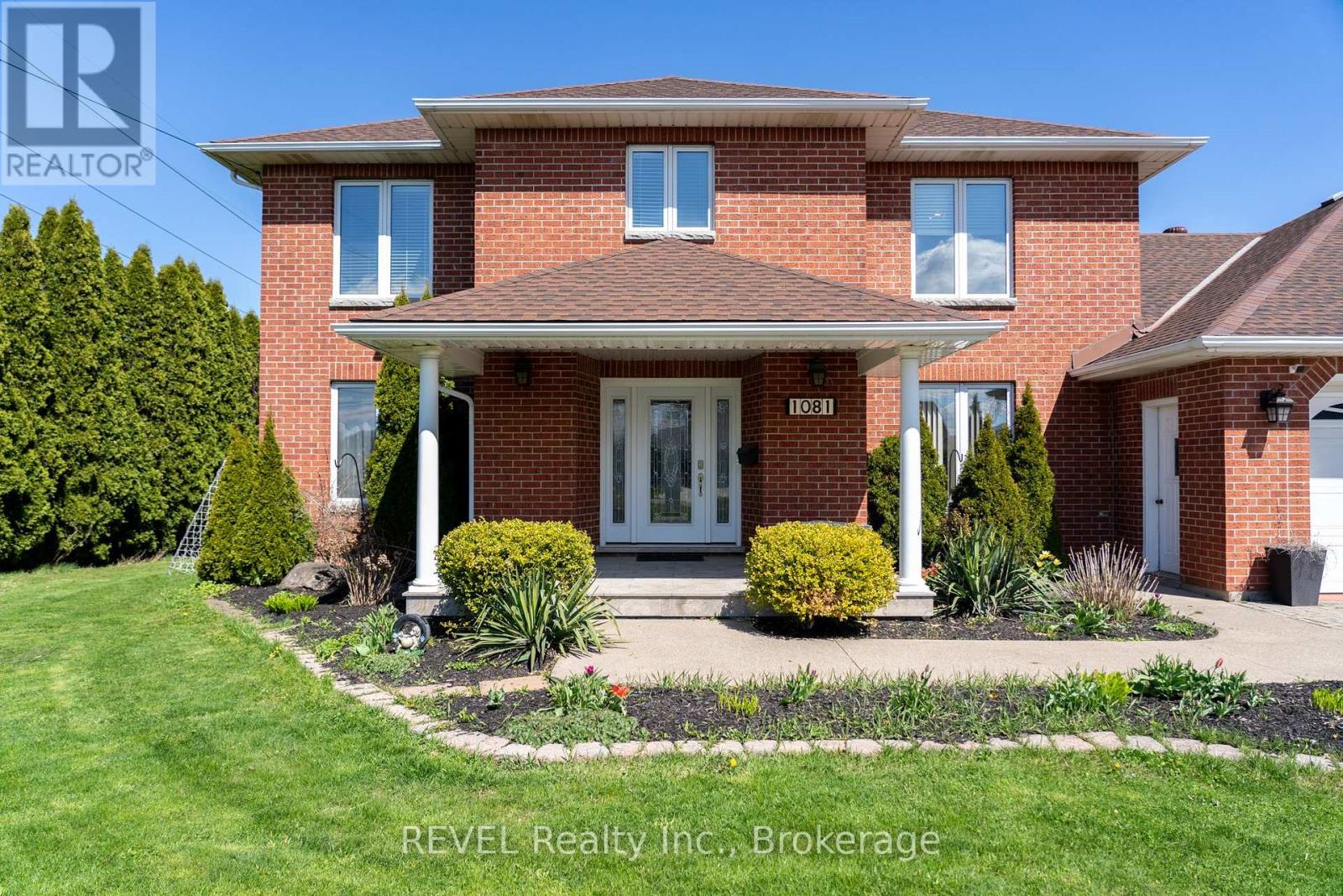 1081 Vansickle Road N, St. Catharines (453 - Grapeview), Ontario  L2S 2X4 - Photo 4 - X10421543