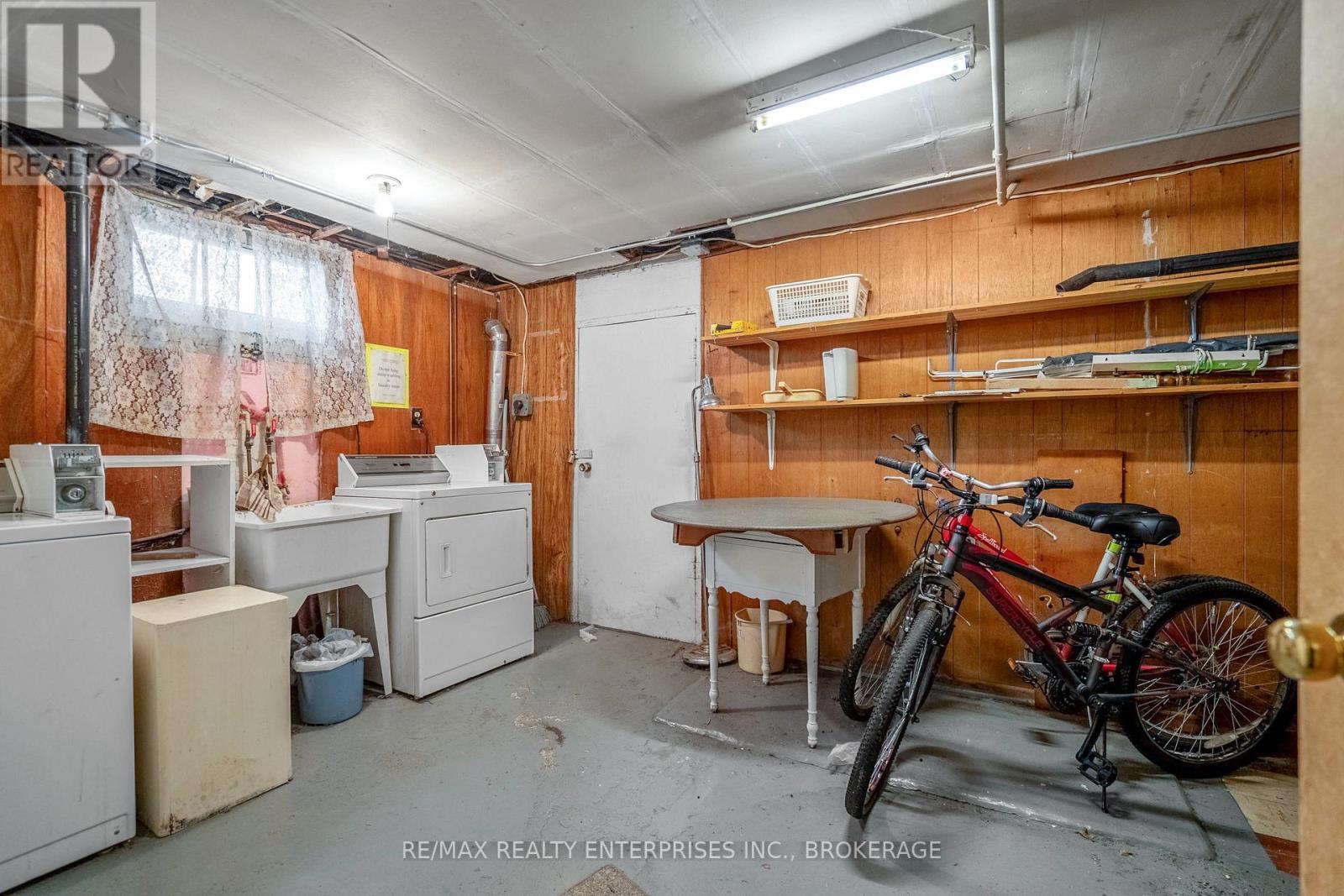 496 Carlton Street, St. Catharines (444 - Carlton/bunting), Ontario  L2M 4X3 - Photo 18 - X10422031