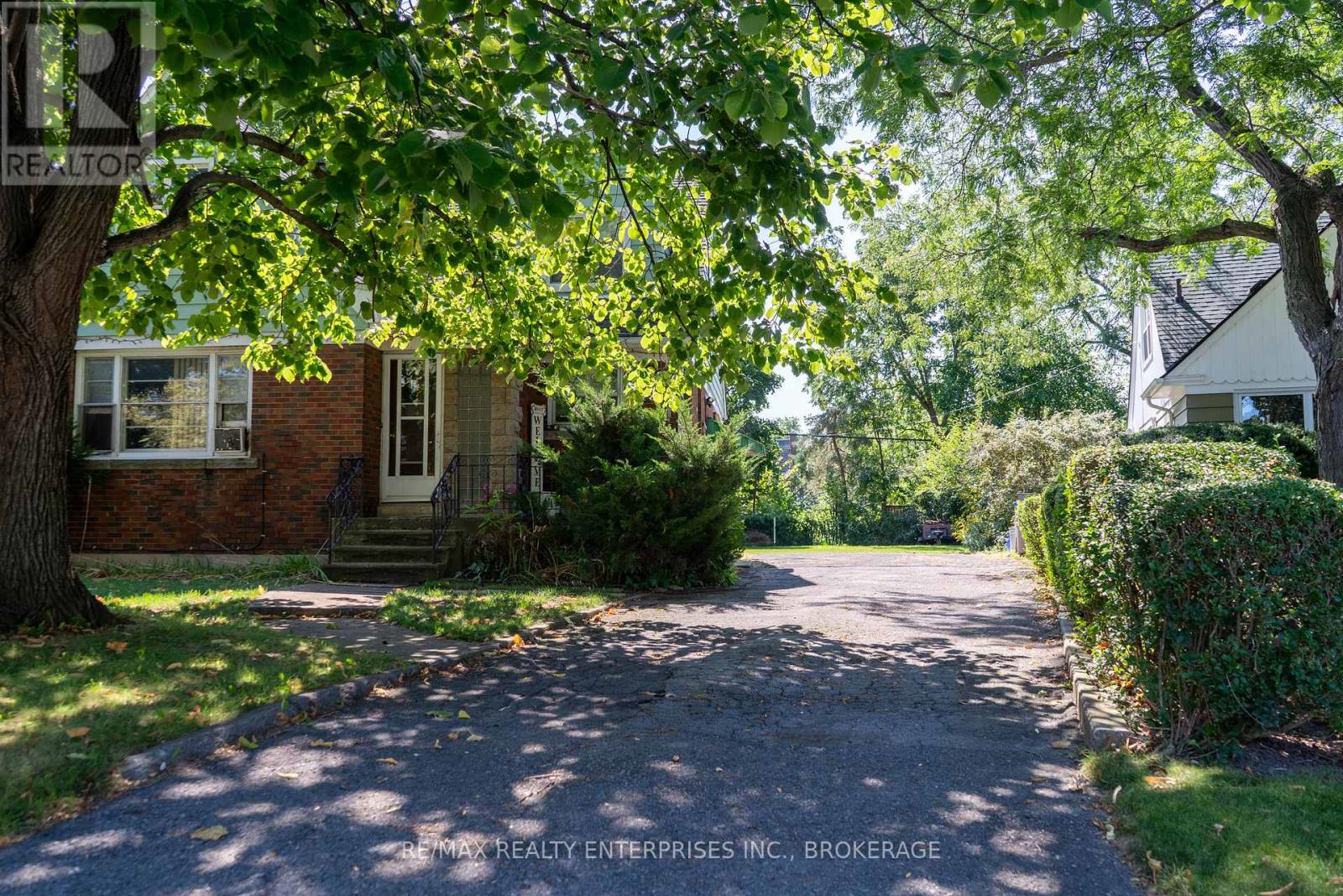 496 Carlton Street, St. Catharines (444 - Carlton/bunting), Ontario  L2M 4X3 - Photo 27 - X10422031