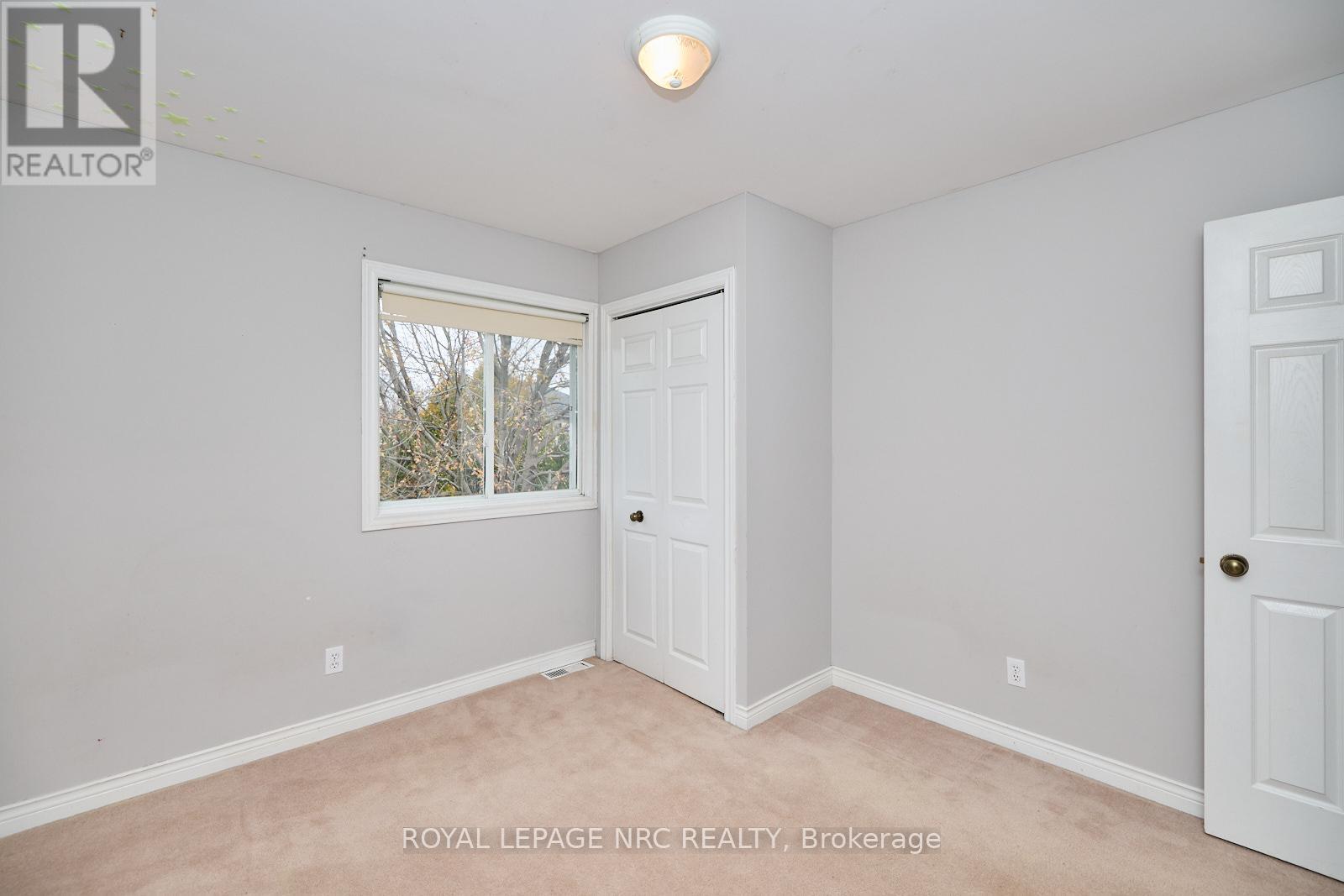 296a Pelham Road, St. Catharines (462 - Rykert/vansickle), Ontario  L2S 1Y2 - Photo 15 - X10430655