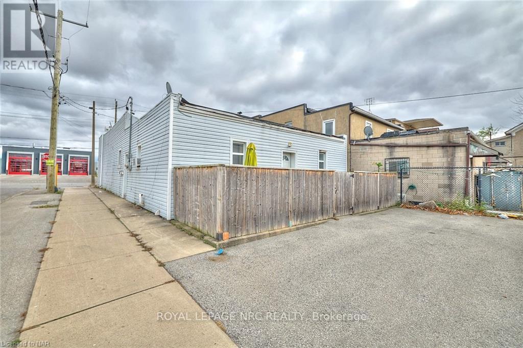 639 King Street, Welland (773 - Lincoln/crowland), Ontario  L3B 3L5 - Photo 17 - X10454128