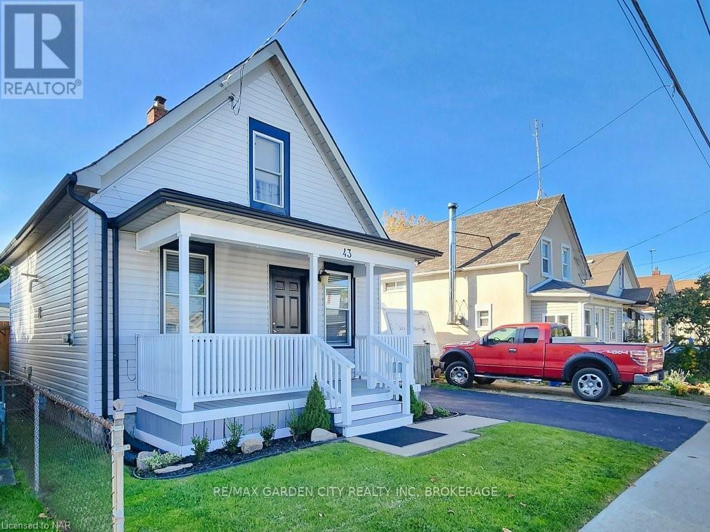 43 St George Street, St. Catharines, Ontario  L2M 5P5 - Photo 3 - X9514396