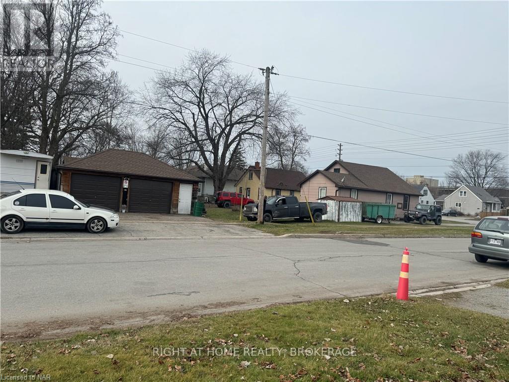 6360 Mcleod Road, Niagara Falls (220 - Oldfield), Ontario  L2G 3G1 - Photo 16 - X11295000