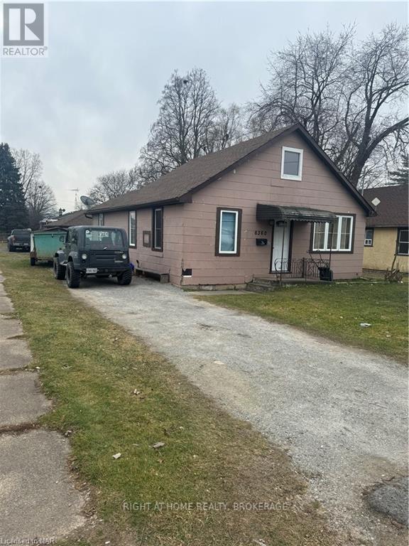 6360 Mcleod Road, Niagara Falls (220 - Oldfield), Ontario  L2G 3G1 - Photo 2 - X11295000