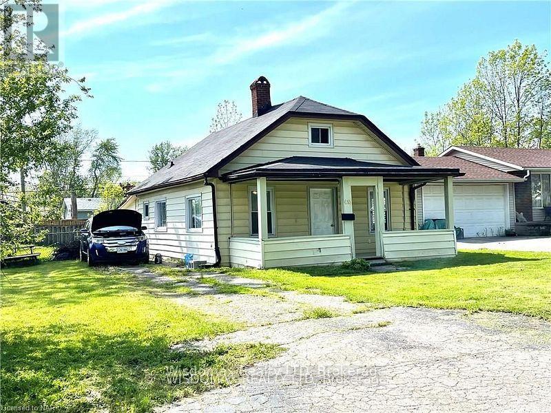 495 Grandview Road, Fort Erie (334 - Crescent Park), Ontario  L2A 4T7 - Photo 2 - X11435916