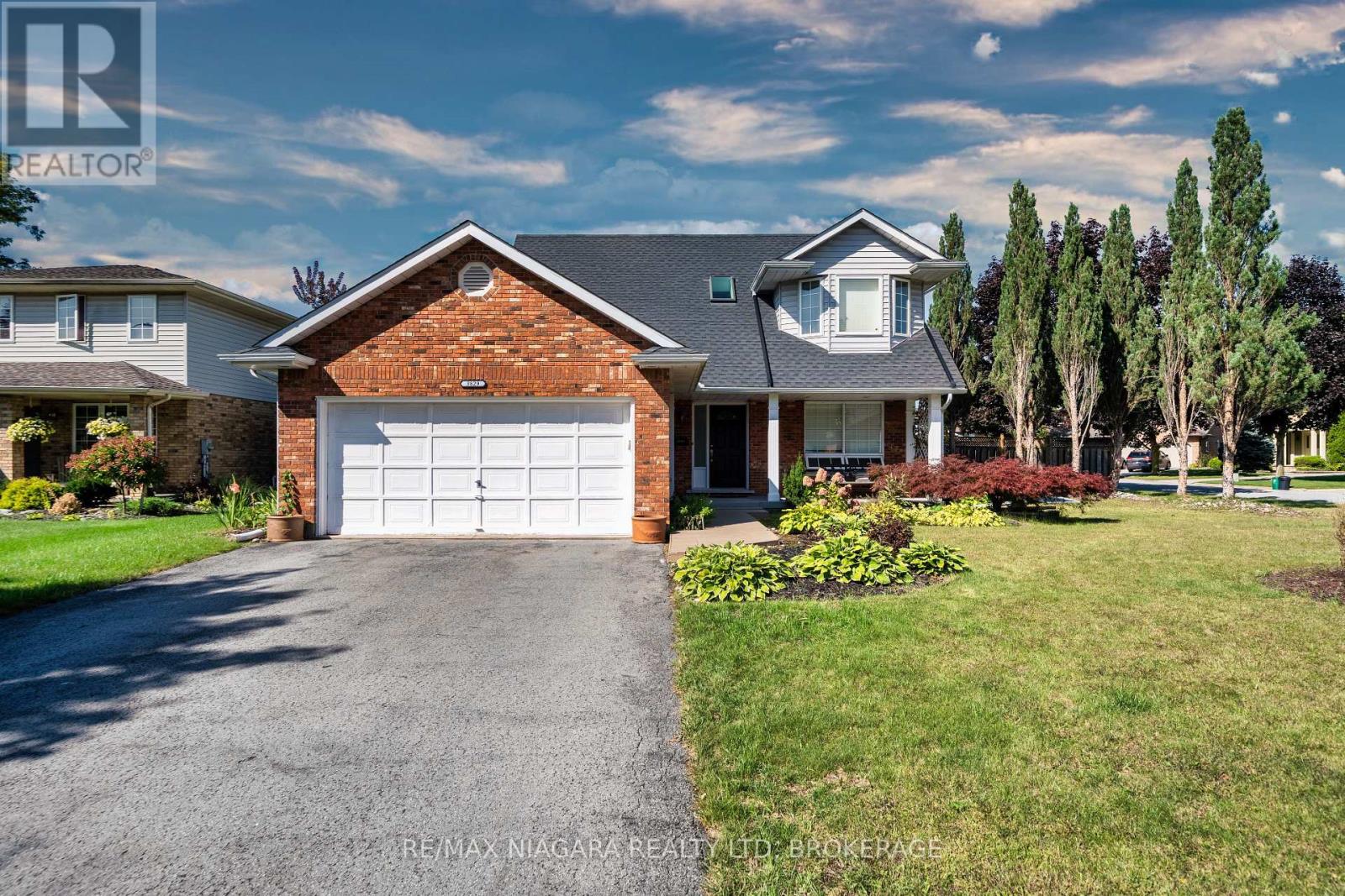 3829 NORTHWOOD DRIVE, niagara falls (208 - mt. carmel), Ontario