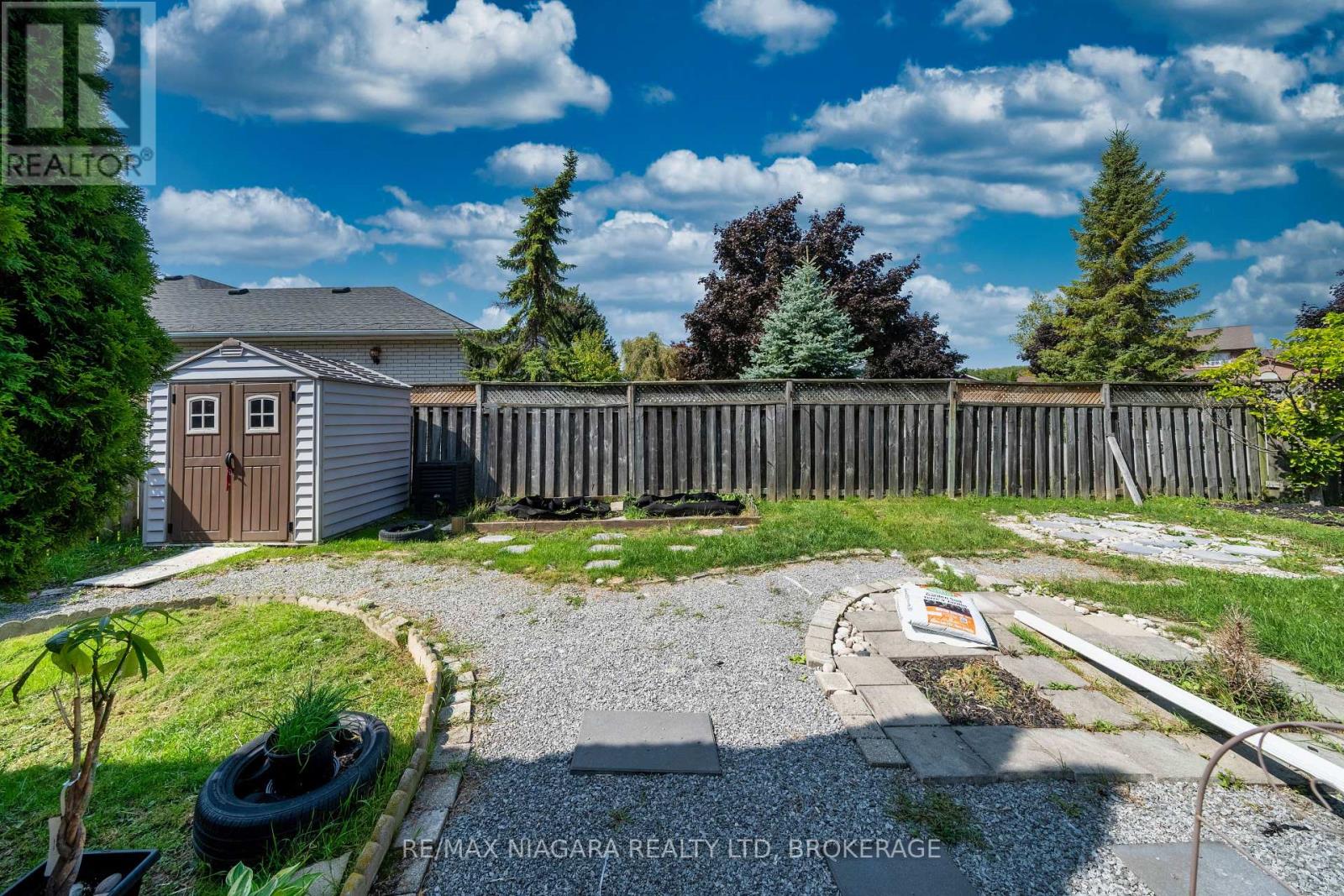 3829 Northwood Drive, Niagara Falls (208 - Mt. Carmel), Ontario  L2H 2Y5 - Photo 37 - X11823984