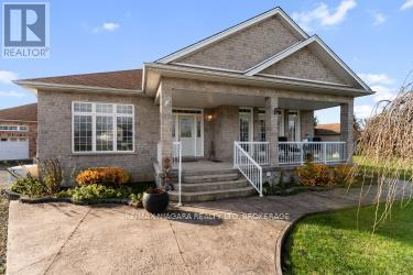 5199 Sherkston Road N, Port Colborne (874 - Sherkston), Ontario  L0S 1R0 - Photo 2 - X11824543