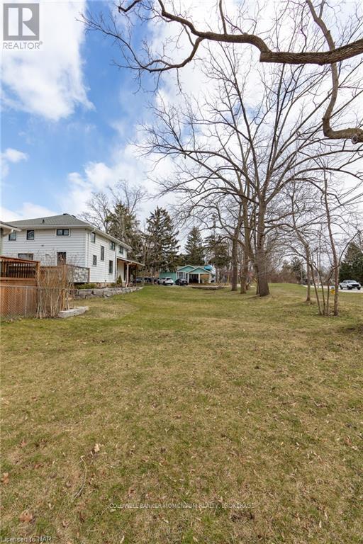 10a Betts Avenue, Grimsby (540 - Grimsby Beach), Ontario  L3M 2S6 - Photo 6 - X11880475