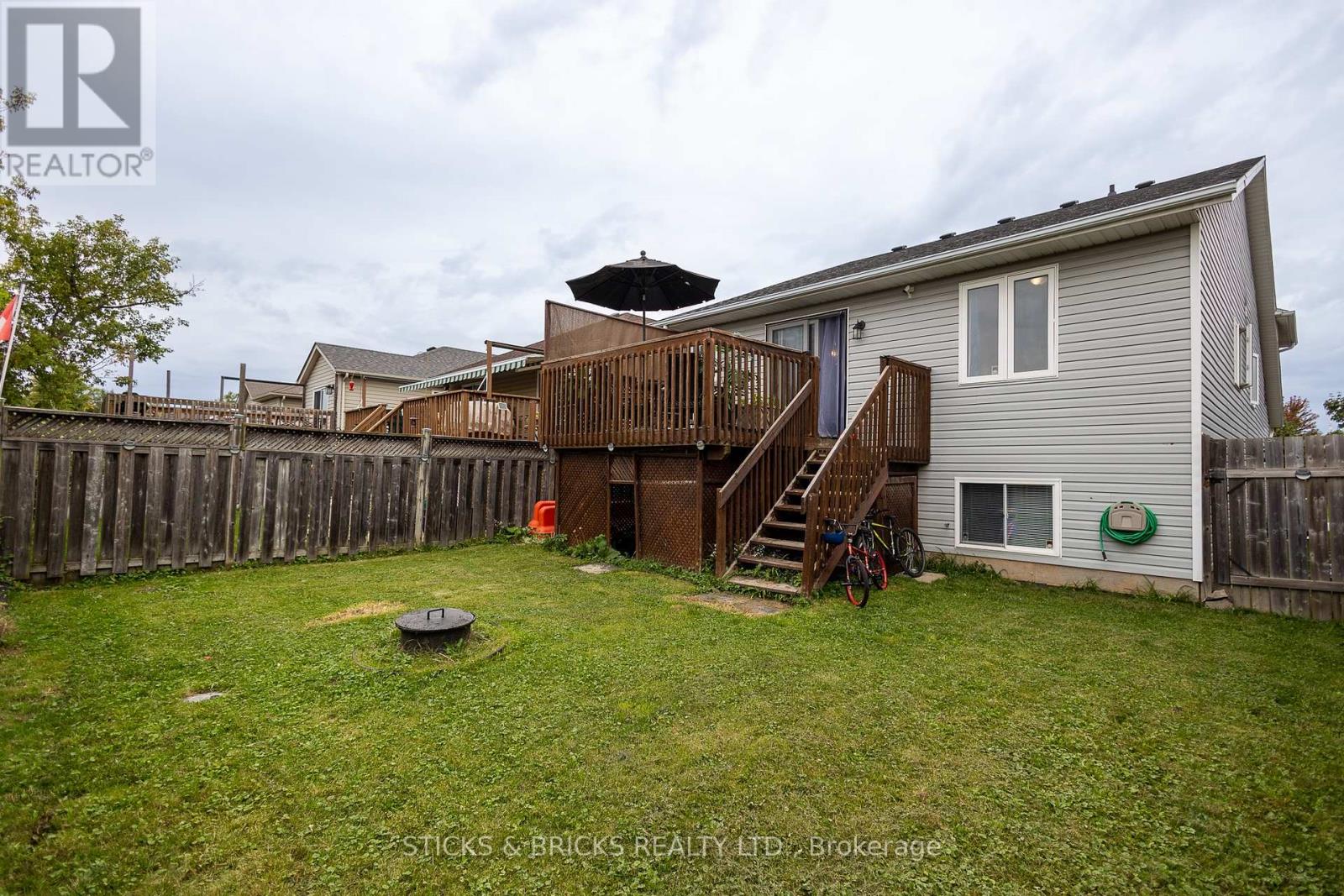 8378 Atack Court, Niagara Falls (213 - Ascot), Ontario  L2H 3N4 - Photo 6 - X11886488