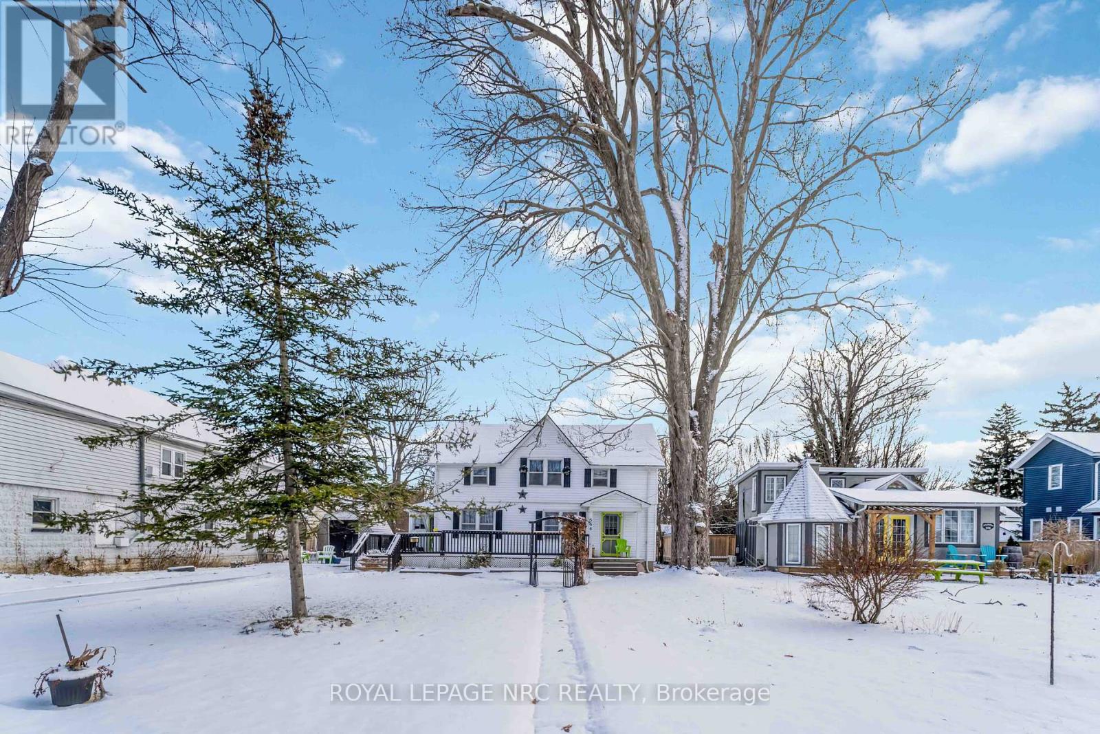 368 RIDGEWAY ROAD, fort erie (337 - crystal beach), Ontario