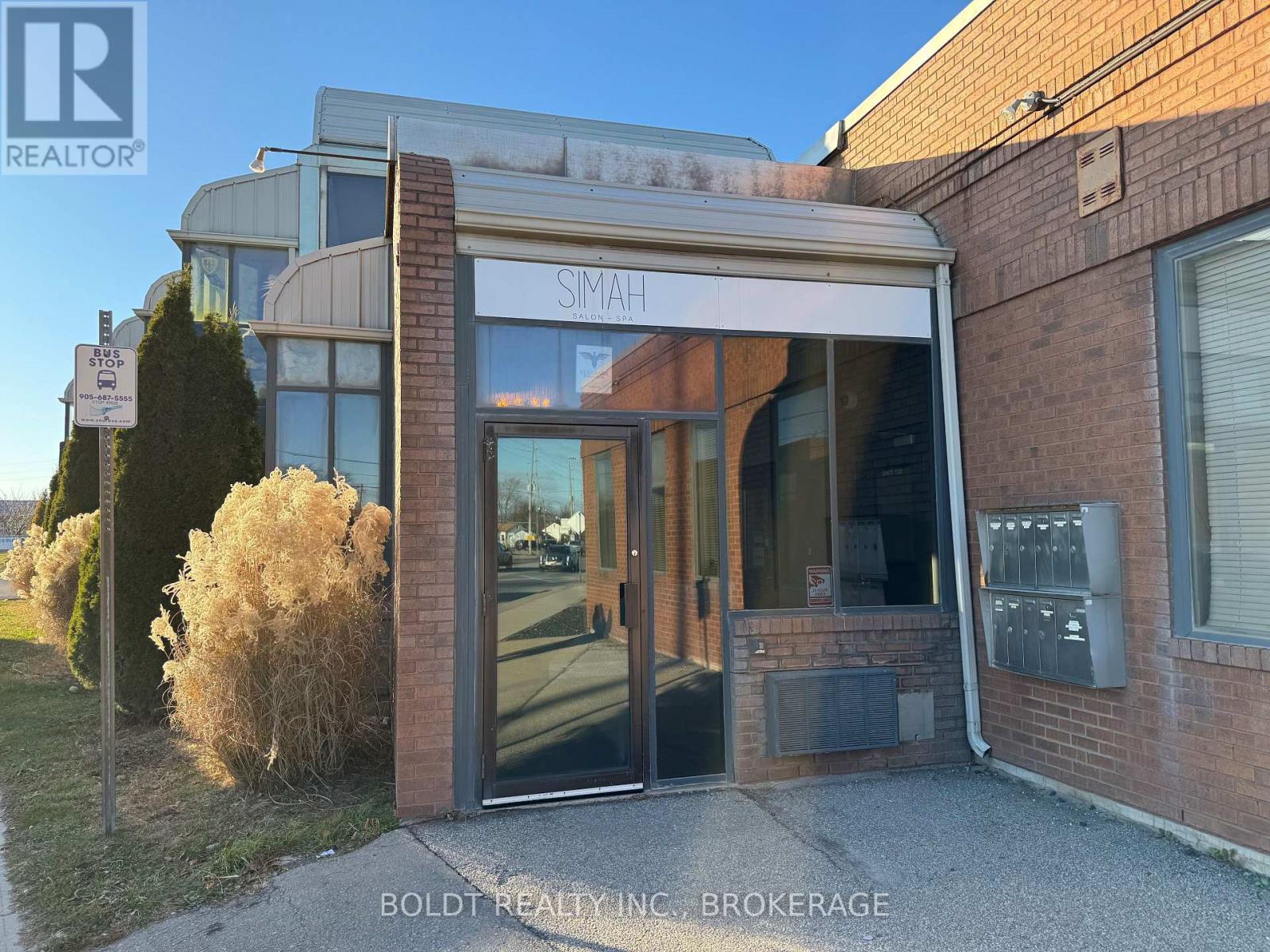 110 - 325 WELLAND AVENUE, st. catharines (450 - e. chester), Ontario