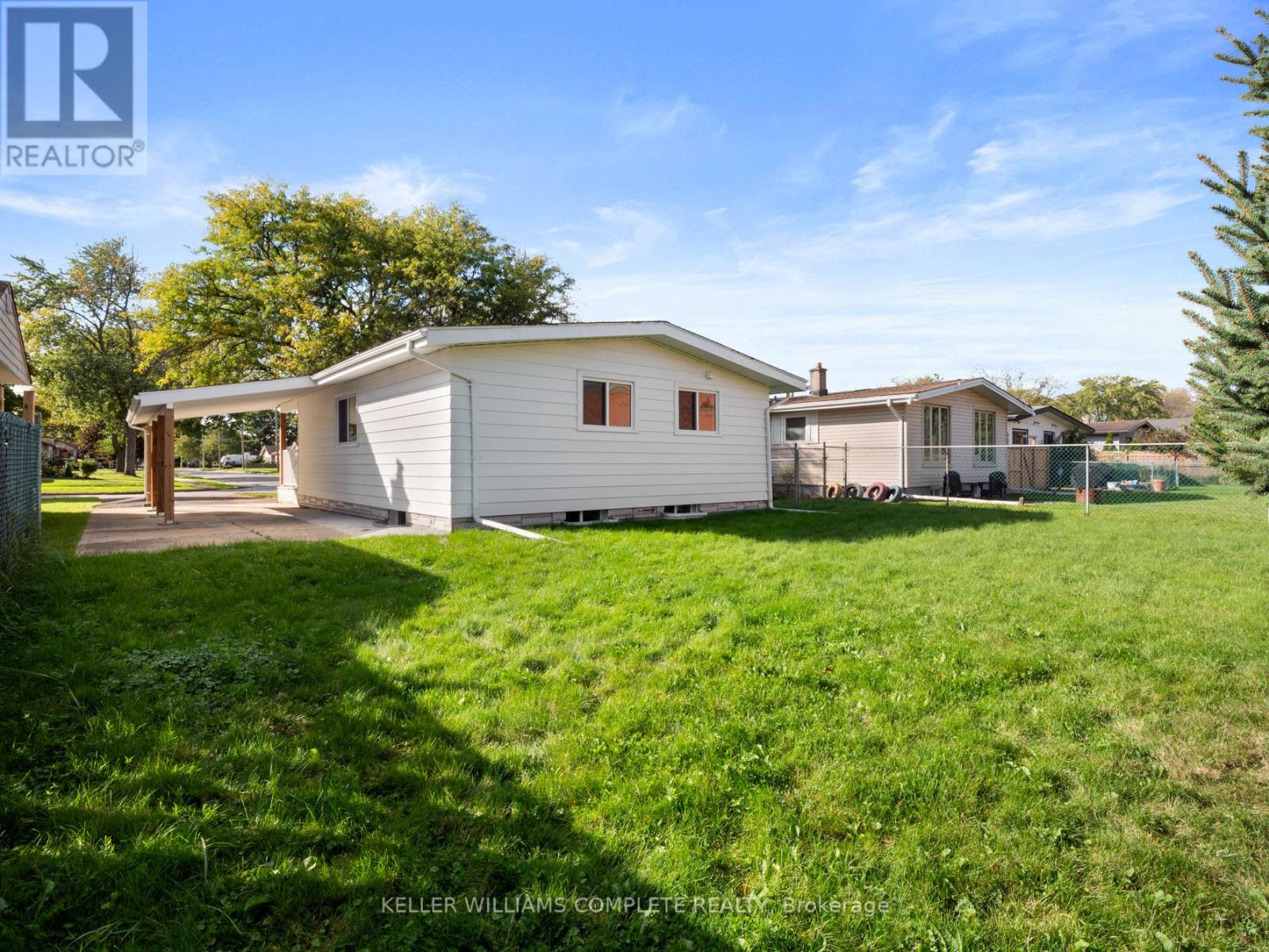 6763 Cooper Drive, Niagara Falls (220 - Oldfield), Ontario  L2G 3H9 - Photo 22 - X11895149