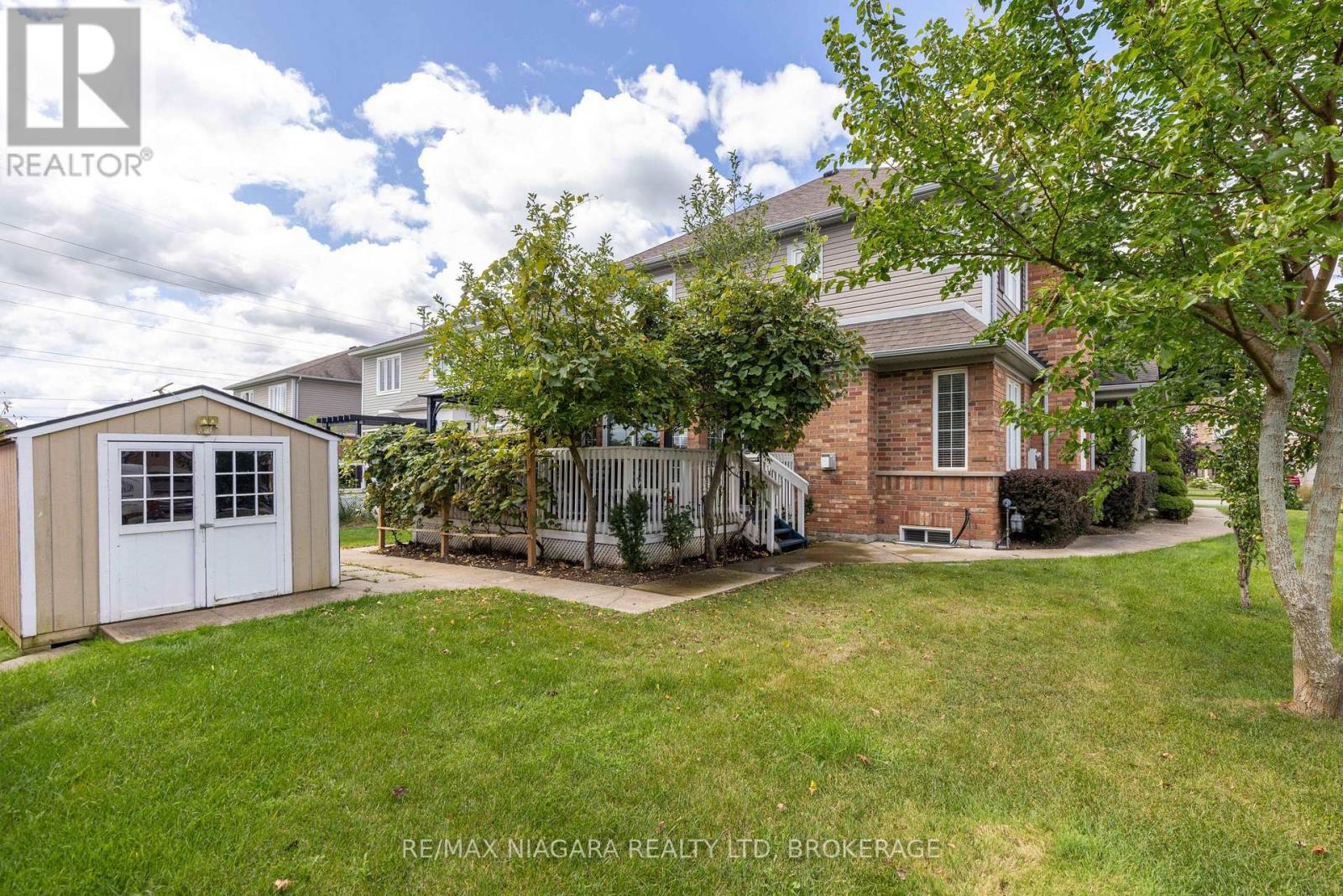 8760 Milomir Street, Niagara Falls (219 - Forestview), Ontario  L2H 0C6 - Photo 8 - X11903843