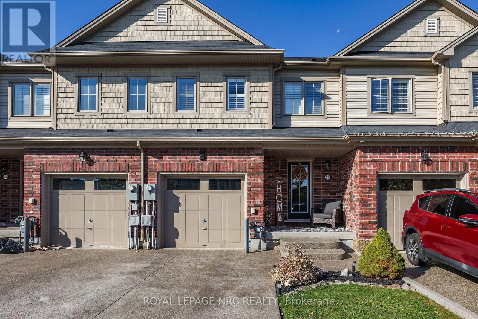 8681 Dogwood Crescent, Niagara Falls (222 - Brown), Ontario  L2H 0K9 - Photo 2 - X11905257